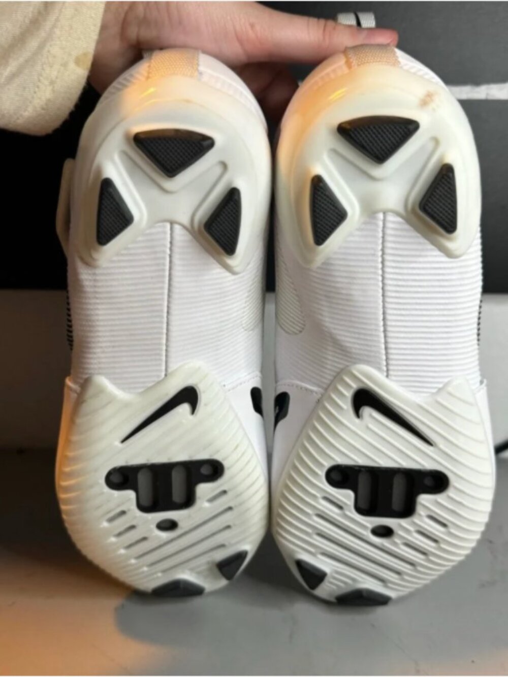 Nike - Picture 6 of 7